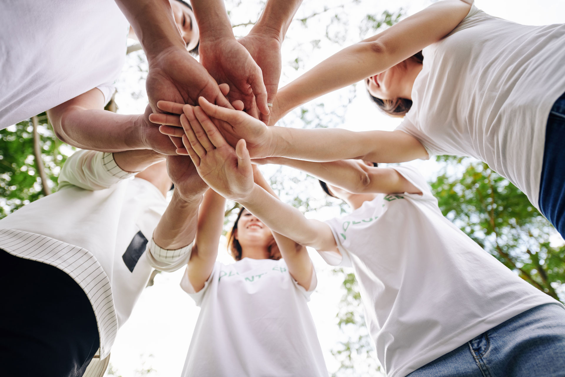 volunteers-showing-support-and-unity-SE9ND4P.jpg